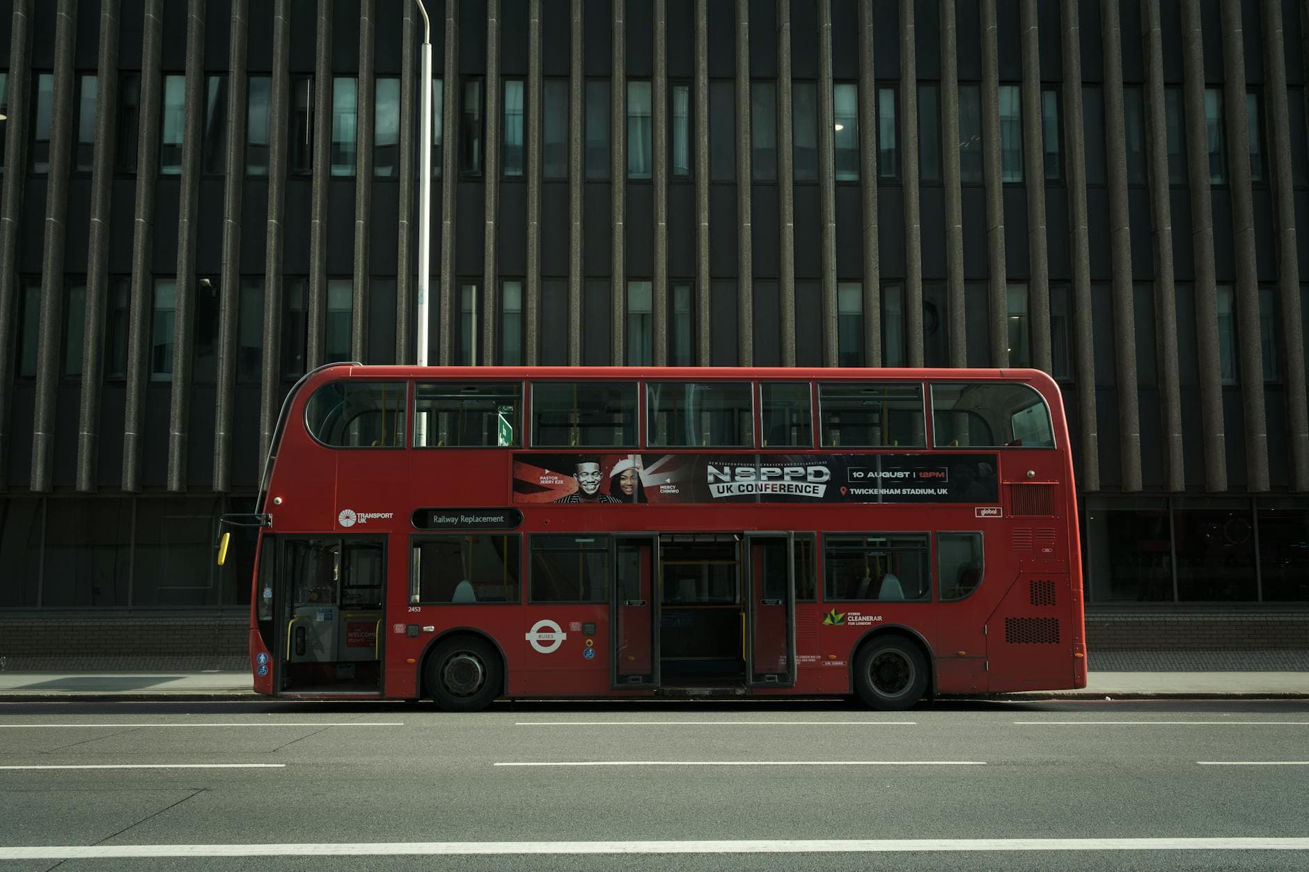 Understanding PCN Code 28b: Double Parking on Red Routes