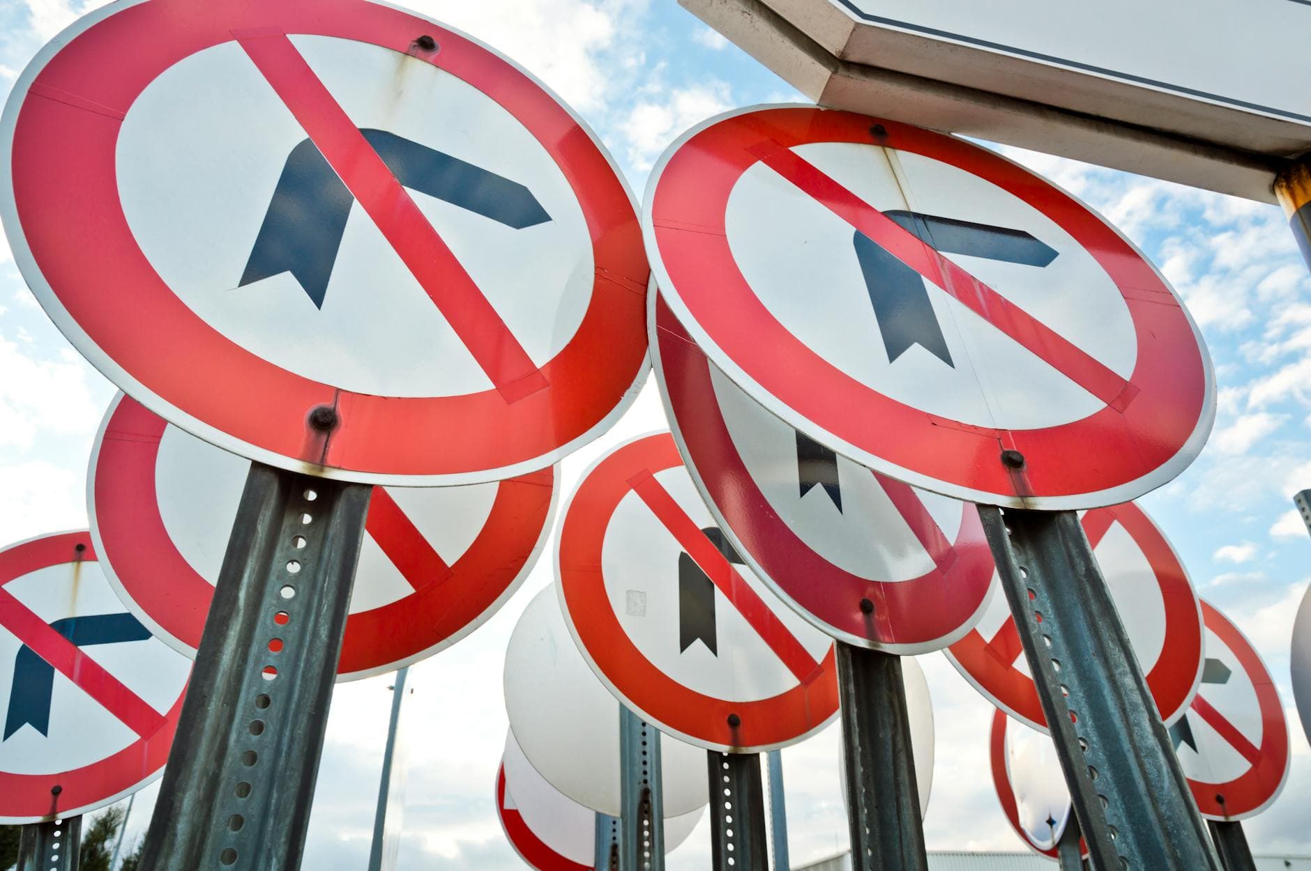 Understanding Penalties for Prohibited Turns in the UK